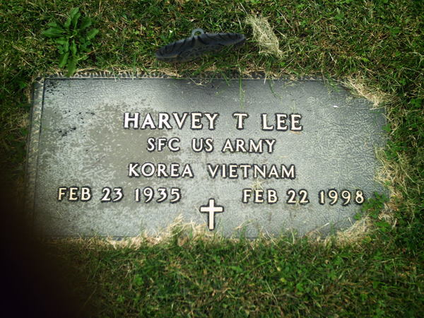 headstone image